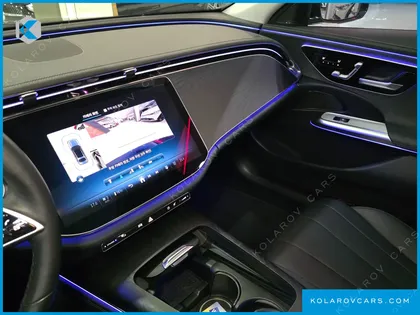 MERCEDES E-CLASS E200 AVANTGARDE