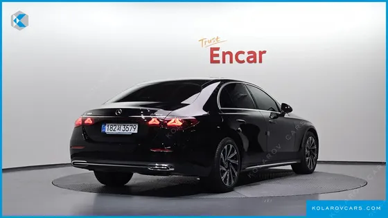 MERCEDES E-CLASS E300 4MATIC EXCLUSIVE