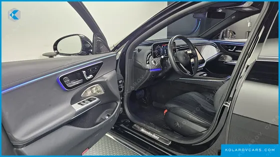 MERCEDES E-CLASS E300 4MATIC EXCLUSIVE