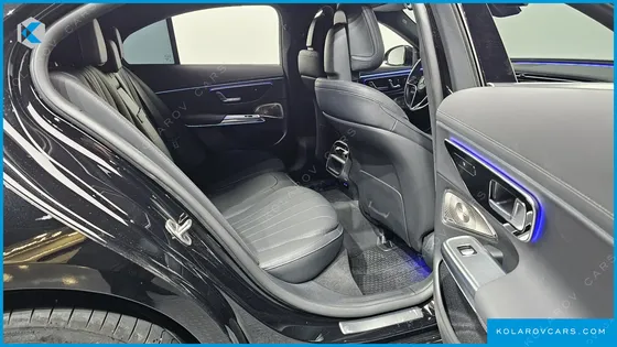 MERCEDES E-CLASS E300 4MATIC EXCLUSIVE