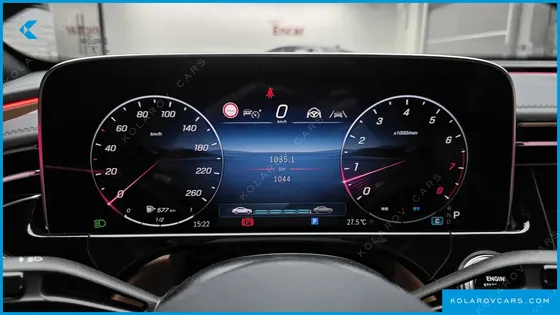 MERCEDES E-CLASS E300 4MATIC AMG LINE