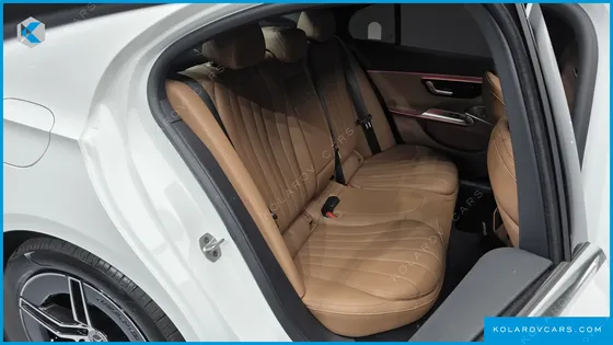 MERCEDES E-CLASS E300 4MATIC AMG LINE