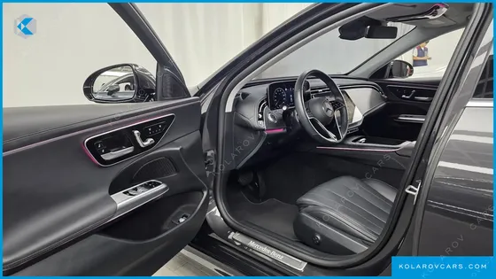 MERCEDES E-CLASS E200 AVANTGARDE