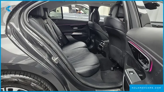 MERCEDES E-CLASS E200 AVANTGARDE