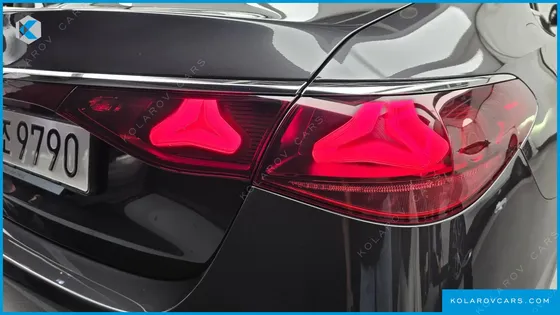 MERCEDES E-CLASS E200 AVANTGARDE