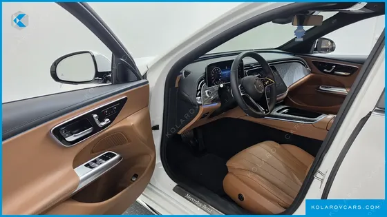 MERCEDES E-CLASS E220D 4MATIC EXCLUSIVE