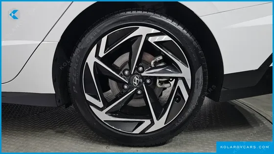 HYUNDAI SONATA INSPIRATION