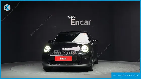 MINI COOPER 5 DOOR FAVOURED