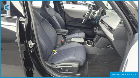 MINI COOPER 5 DOOR FAVOURED