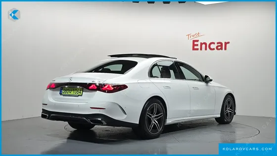 MERCEDES E-CLASS E300 4MATIC AMG LINE