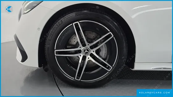 MERCEDES E-CLASS E300 4MATIC AMG LINE