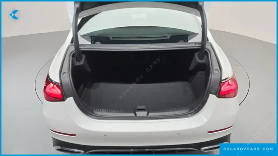 MERCEDES E-CLASS E300 4MATIC AMG LINE