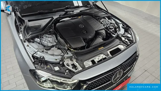 MERCEDES E-CLASS E300 4MATIC AMG LINE