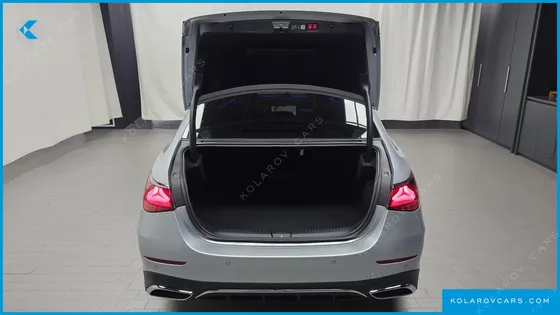 MERCEDES E-CLASS E300 4MATIC AMG LINE
