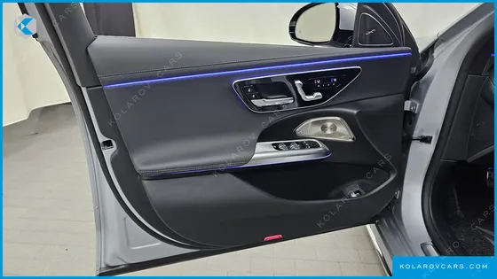 MERCEDES E-CLASS E300 4MATIC AMG LINE