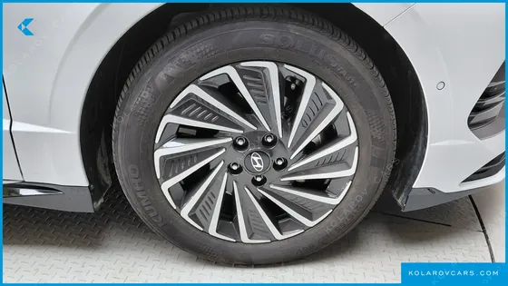 HYUNDAI SONATA PREMIUM