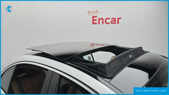 MERCEDES E-CLASS E200 AMG LINE
