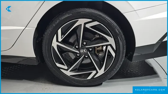 HYUNDAI SONATA INSPIRATION