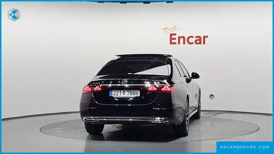 MERCEDES E-CLASS E200 AVANTGARDE