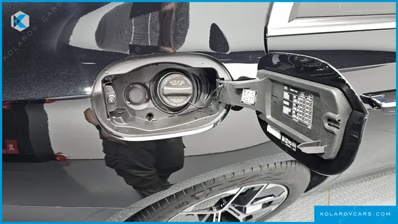 MERCEDES E-CLASS E200 AVANTGARDE