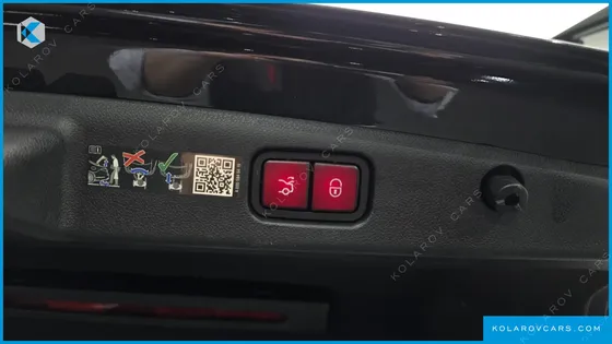 MERCEDES E-CLASS E220D 4MATIC EXCLUSIVE