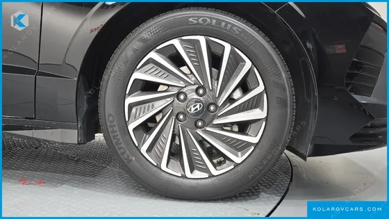 HYUNDAI SONATA EXCLUSIVE