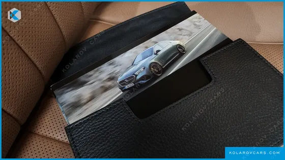 MERCEDES E-CLASS E300 4MATIC EXCLUSIVE