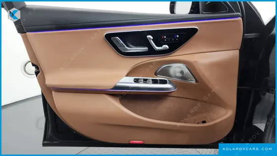 MERCEDES E-CLASS E300 4MATIC EXCLUSIVE