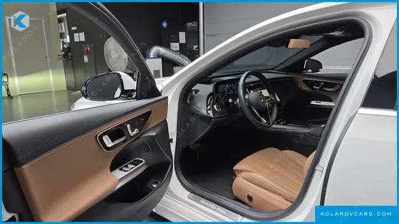 MERCEDES E-CLASS E200 AVANTGARDE
