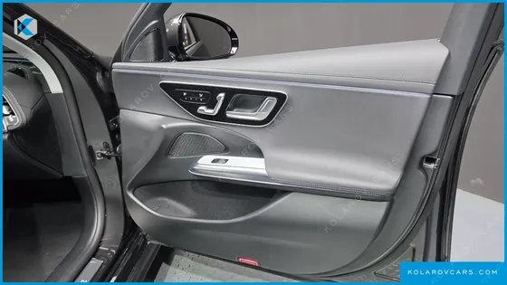 MERCEDES E-CLASS E200 AVANTGARDE