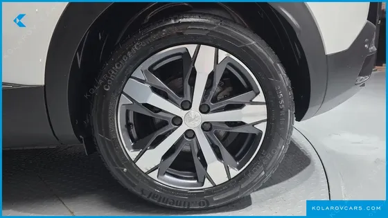 PEUGEOT 3008 2.0 BLUEHDI GT
