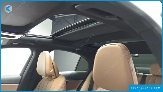 MERCEDES E-CLASS E300 4MATIC EXCLUSIVE
