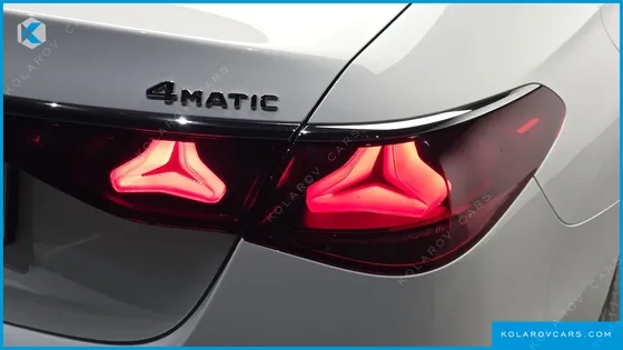 MERCEDES E-CLASS E300 4MATIC EXCLUSIVE