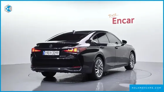 LEXUS ES LUXURY PLUS