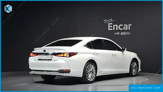 LEXUS ES EXECUTIVE