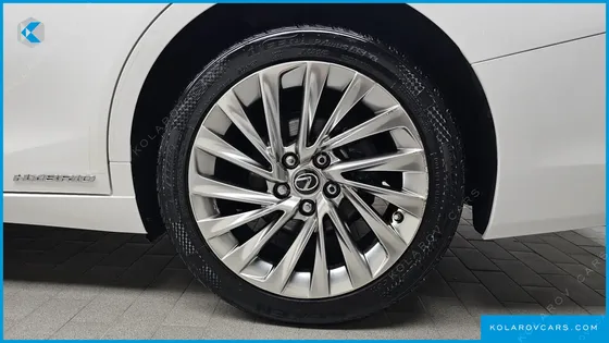 LEXUS ES EXECUTIVE