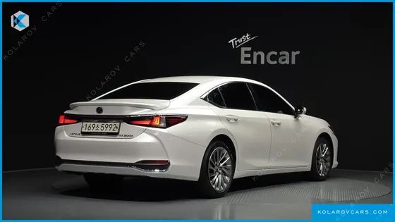 LEXUS ES LUXURY PLUS