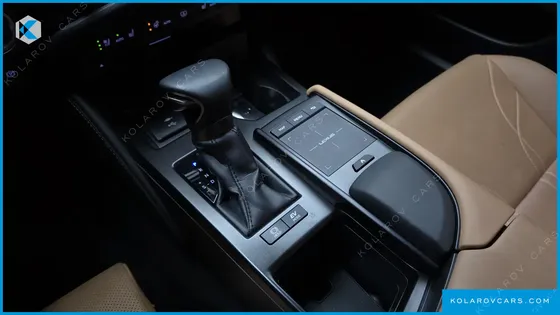 LEXUS ES LUXURY PLUS