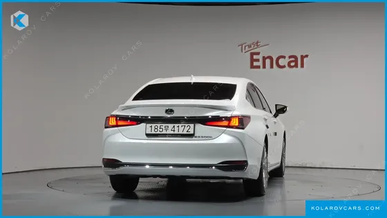 LEXUS ES LUXURY PLUS
