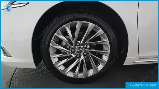 LEXUS ES LUXURY PLUS