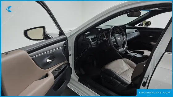 LEXUS ES LUXURY PLUS