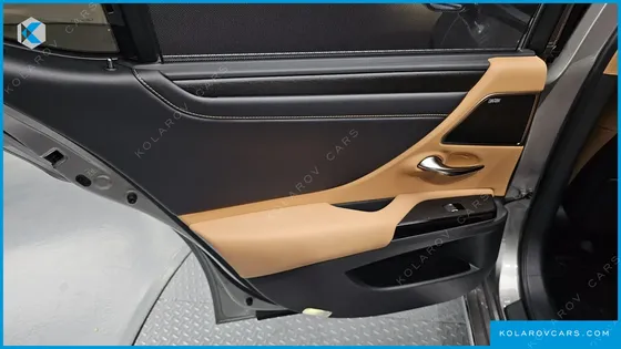 LEXUS ES EXECUTIVE