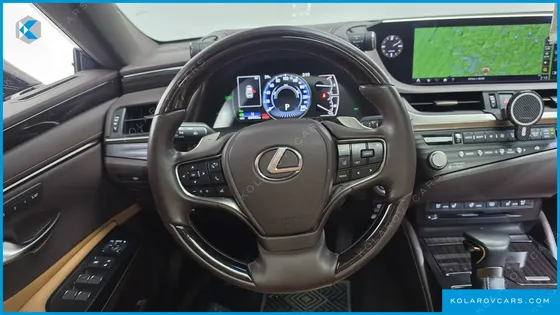 LEXUS ES LUXURY PLUS