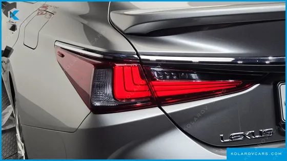 LEXUS ES LUXURY PLUS