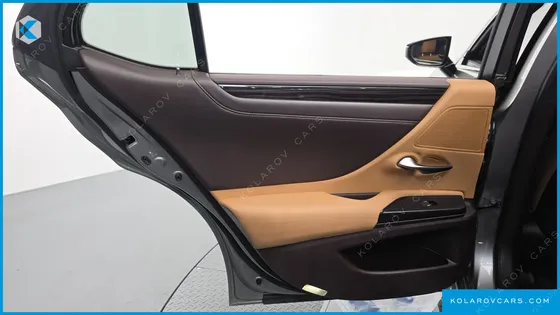 LEXUS ES LUXURY PLUS