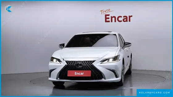 LEXUS ES LUXURY PLUS