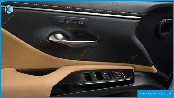LEXUS ES LUXURY PLUS