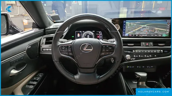 LEXUS ES EXECUTIVE