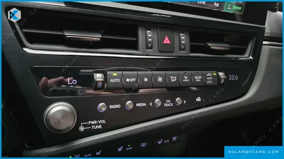 LEXUS ES EXECUTIVE