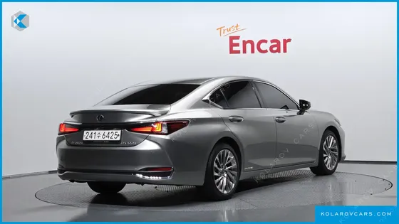 LEXUS ES EXECUTIVE